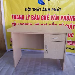 THANH-LY-BAN-LAM-VIEC-GIA-RE