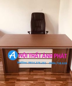 thanh lý bàn giám đốc 1m6